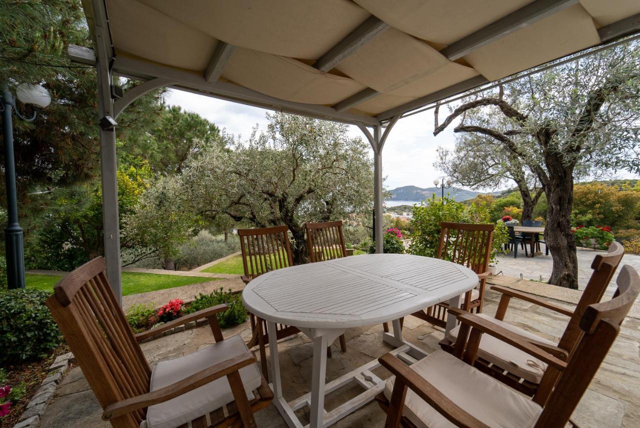 Villa Elia Kavala - Mediterranean Holiday Villa Palaiontsiflikion Bagian luar foto